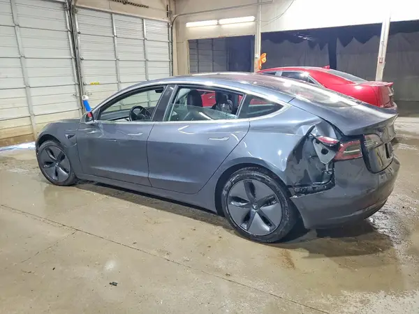 5YJ3E1EB1KF205751 2019 TESLA MODEL 3 - Image 2