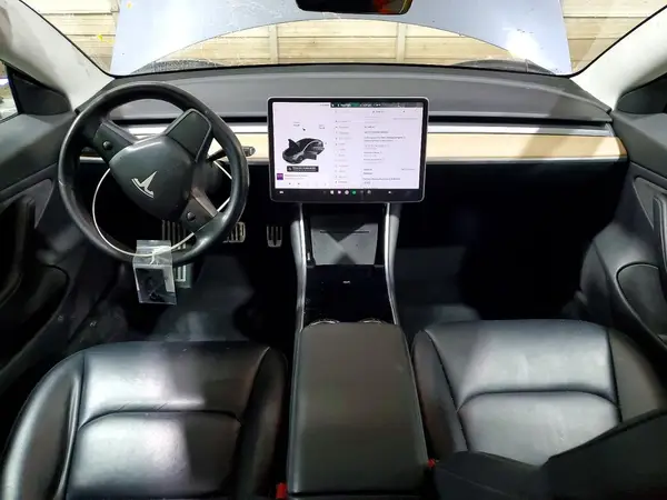 5YJ3E1EB1KF205751 2019 TESLA MODEL 3 - Image 8