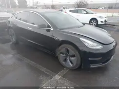 5YJ3E1EB1KF208682 2019 TESLA MODEL 3