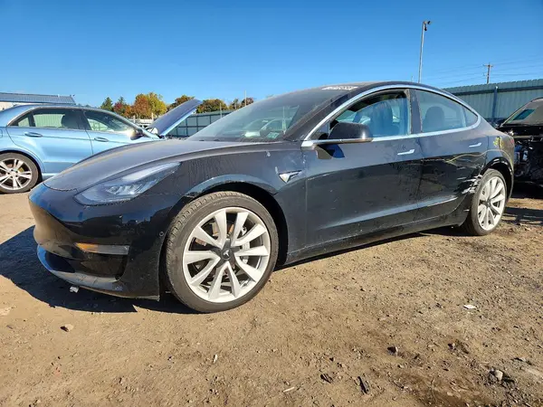 5YJ3E1EB1KF208987 2019 TESLA MODEL 3 - Image 1