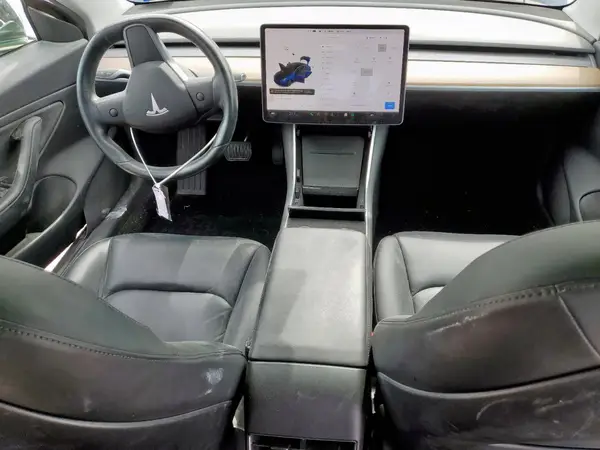 5YJ3E1EB1KF210951 2019 TESLA MODEL 3 - Image 8