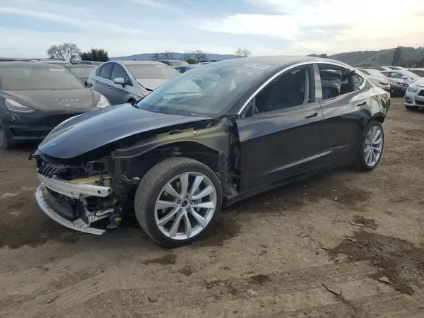 5YJ3E1EB1KF212019 2019 TESLA MODEL 3 - Image 1