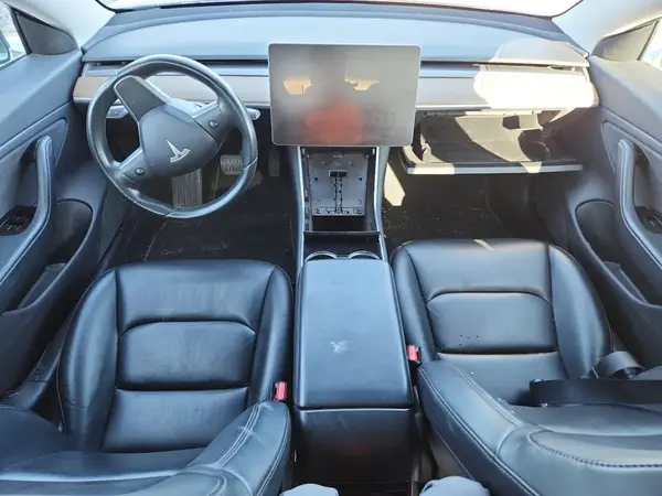 5YJ3E1EB1KF212103 2019 TESLA MODEL 3 - Image 8