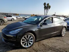 5YJ3E1EB1KF213672 2019 TESLA MODEL 3