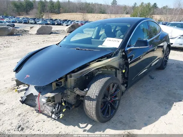 5YJ3E1EB1KF231041 2019 TESLA MODEL 3 - Image 2