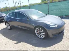 5YJ3E1EB1KF231203 2019 TESLA MODEL 3