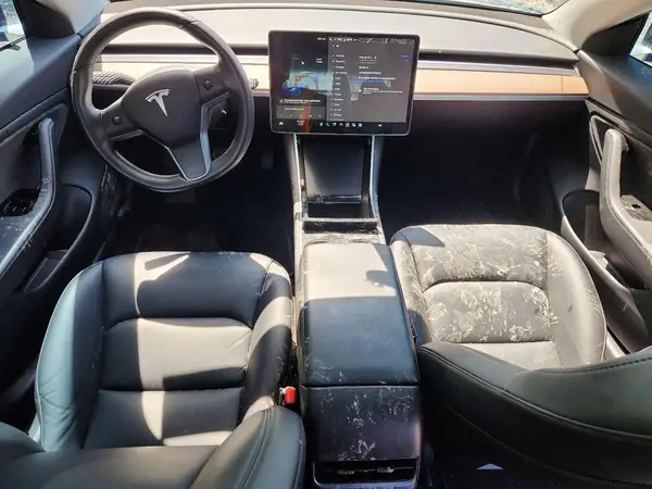 5YJ3E1EB1KF359523 2019 TESLA MODEL 3 - Image 8