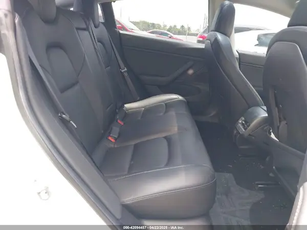 5YJ3E1EB1KF365760 2019 TESLA MODEL 3 - Image 8