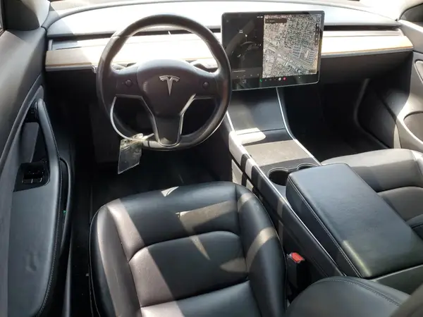 5YJ3E1EB1KF384437 2019 TESLA MODEL 3 - Image 8