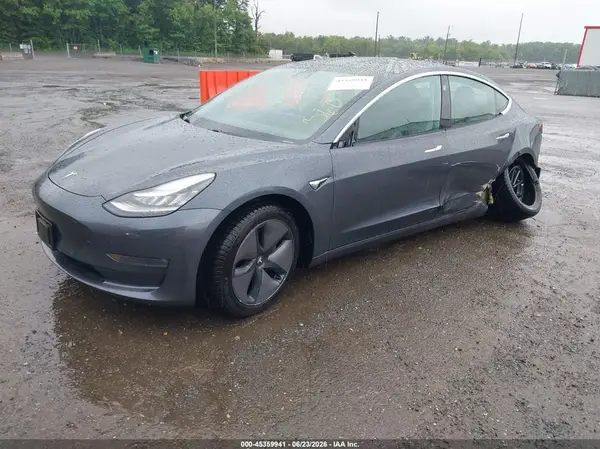 5YJ3E1EB1KF386074 2019 TESLA MODEL 3 - Image 2