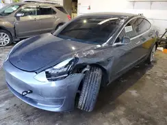 5YJ3E1EB1KF389203 2019 TESLA MODEL 3