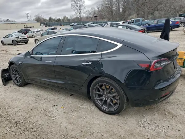 5YJ3E1EB1KF390660 2019 TESLA MODEL 3 - Image 2