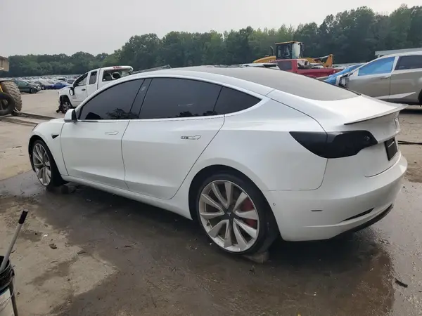 5YJ3E1EB1KF413645 2019 TESLA MODEL 3 - Image 2