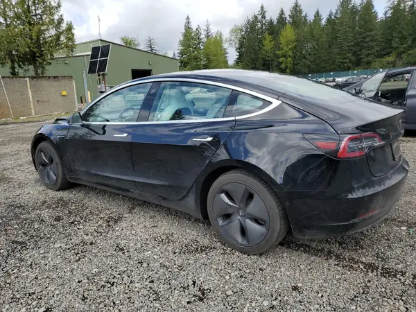 5YJ3E1EB1KF421406 2019 TESLA MODEL 3 - Image 2
