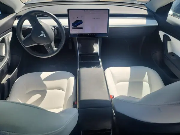 5YJ3E1EB1KF421440 2019 TESLA MODEL 3 - Image 8
