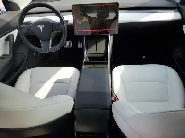 5YJ3E1EB1KF422135 2019 TESLA MODEL 3 - Image 8