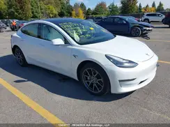 5YJ3E1EB1KF424161 2019 TESLA MODEL 3