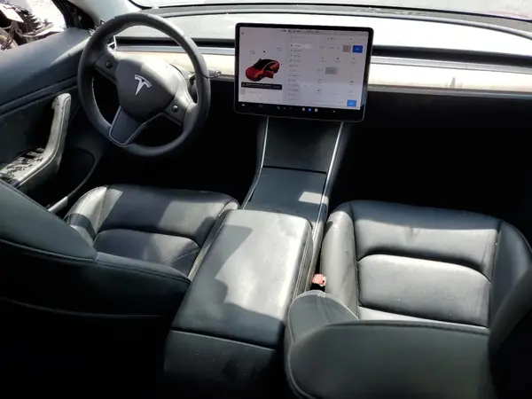 5YJ3E1EB1KF432891 2019 TESLA MODEL 3 - Image 8