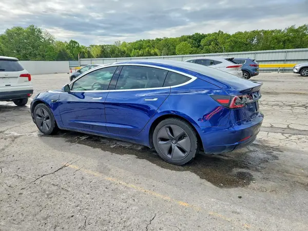 5YJ3E1EB1KF437119 2019 TESLA MODEL 3 - Image 2