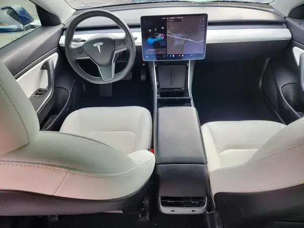 5YJ3E1EB1KF437119 2019 TESLA MODEL 3 - Image 8