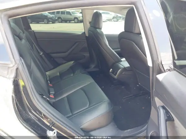 5YJ3E1EB1KF438335 2019 TESLA MODEL 3 - Image 8