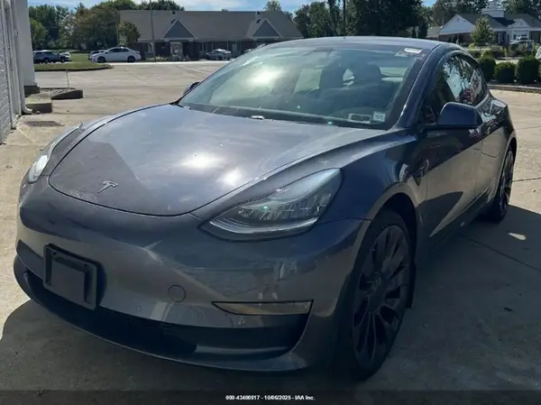 5YJ3E1EB1KF438741 2019 TESLA MODEL 3 - Image 2