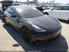 5YJ3E1EB1KF451635 2019 TESLA MODEL 3