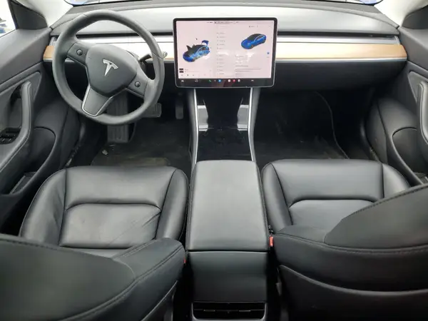 5YJ3E1EB1KF452820 2019 TESLA MODEL 3 - Image 8