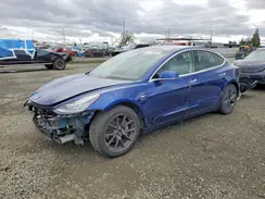 5YJ3E1EB1KF480472 2019 TESLA MODEL 3