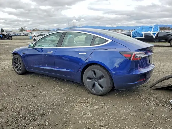 5YJ3E1EB1KF480472 2019 TESLA MODEL 3 - Image 2