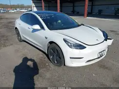 5YJ3E1EB1KF494016 2019 TESLA MODEL 3