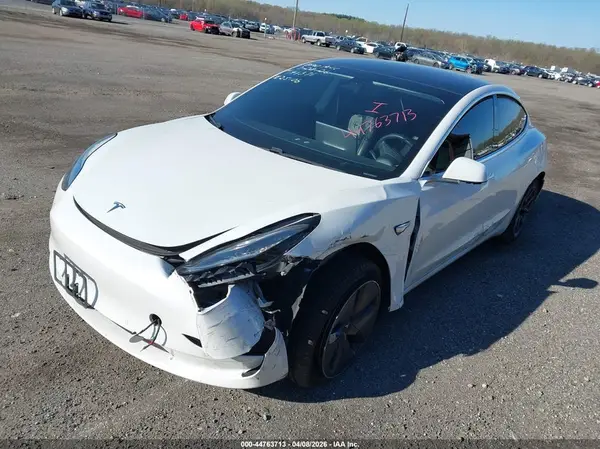 5YJ3E1EB1KF494016 2019 TESLA MODEL 3 - Image 2