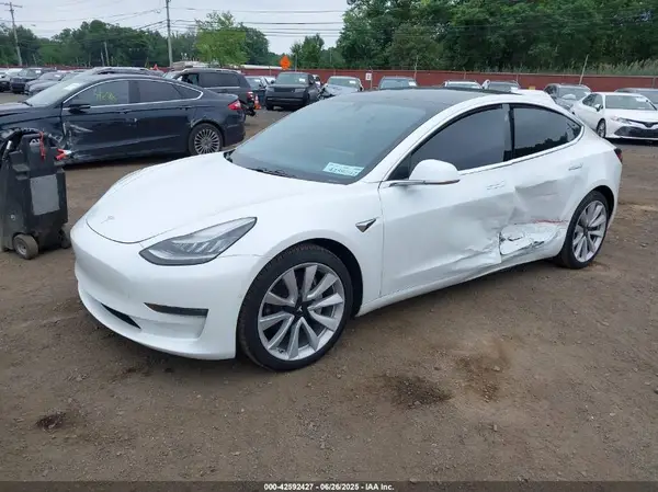 5YJ3E1EB1KF494209 2019 TESLA MODEL 3 - Image 2