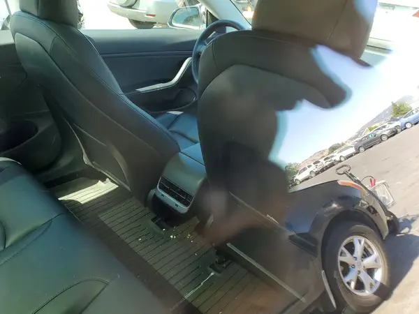 5YJ3E1EB1KF497255 2019 TESLA MODEL 3 - Image 8