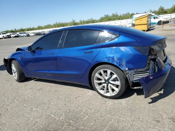 5YJ3E1EB1KF497871 2019 TESLA MODEL 3 - Image 2