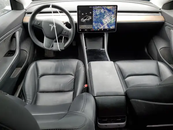 5YJ3E1EB1KF510229 2019 TESLA MODEL 3 - Image 8