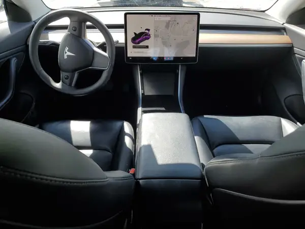 5YJ3E1EB1KF510361 2019 TESLA MODEL 3 - Image 8