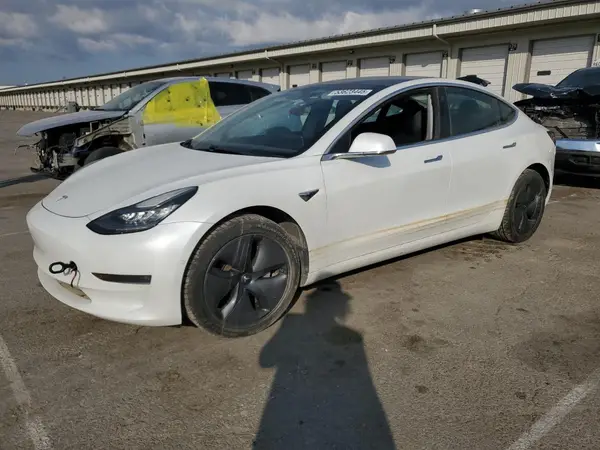 5YJ3E1EB1KF510554 2019 TESLA MODEL 3 - Image 1