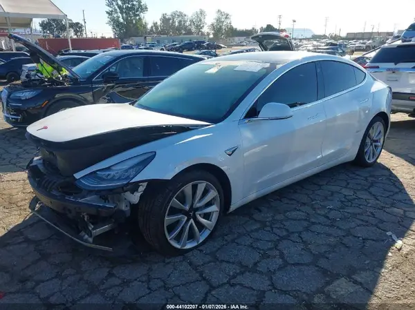 5YJ3E1EB1KF513390 2019 TESLA MODEL 3 - Image 2