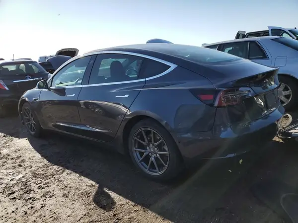 5YJ3E1EB1LF534760 2020 TESLA MODEL 3 - Image 2