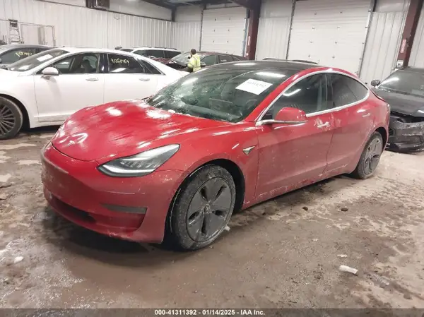 5YJ3E1EB1LF600370 2020 TESLA MODEL 3 - Image 2