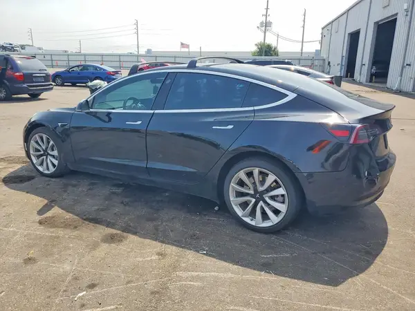 5YJ3E1EB1LF600529 2020 TESLA MODEL 3 - Image 2