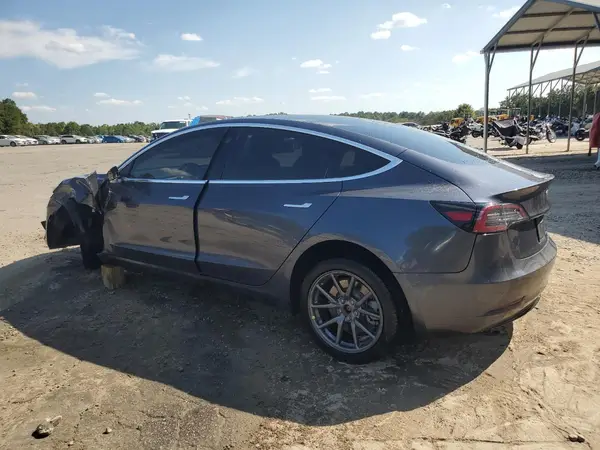 5YJ3E1EB1LF616374 2020 TESLA MODEL 3 - Image 2