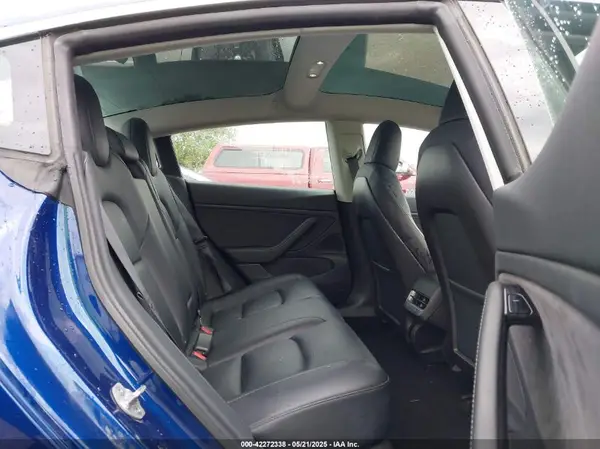 5YJ3E1EB1LF617461 2020 TESLA MODEL 3 - Image 8