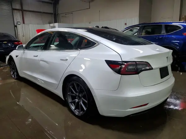 5YJ3E1EB1LF617847 2020 TESLA MODEL 3 - Image 2