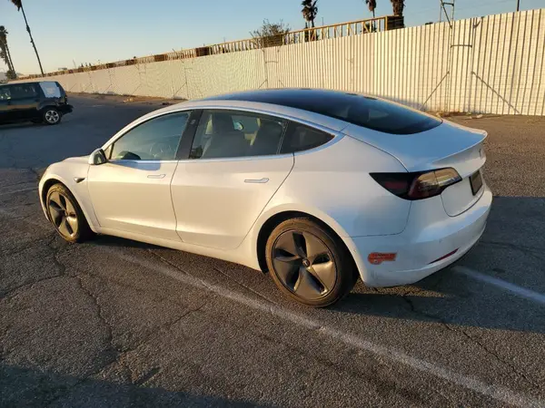 5YJ3E1EB1LF619615 2020 TESLA MODEL 3 - Image 2