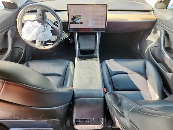 5YJ3E1EB1LF620523 2020 TESLA MODEL 3 - Image 8