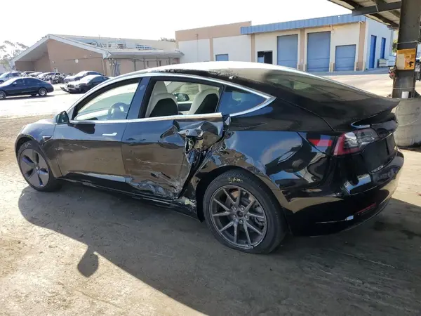 5YJ3E1EB1LF638925 2020 TESLA MODEL 3 - Image 2