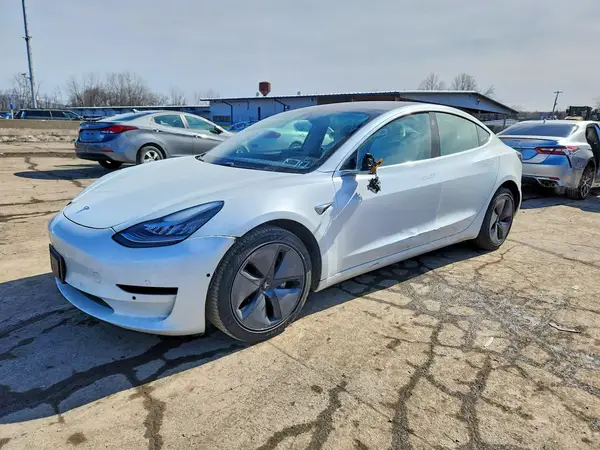 5YJ3E1EB1LF639623 2020 TESLA MODEL 3 - Image 1