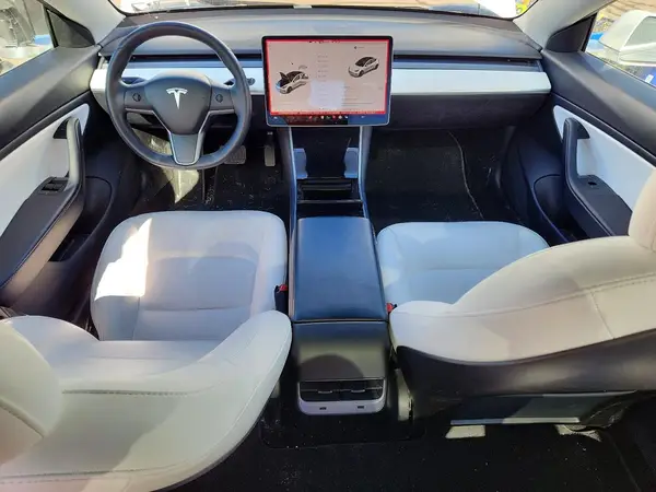 5YJ3E1EB1LF639623 2020 TESLA MODEL 3 - Image 8